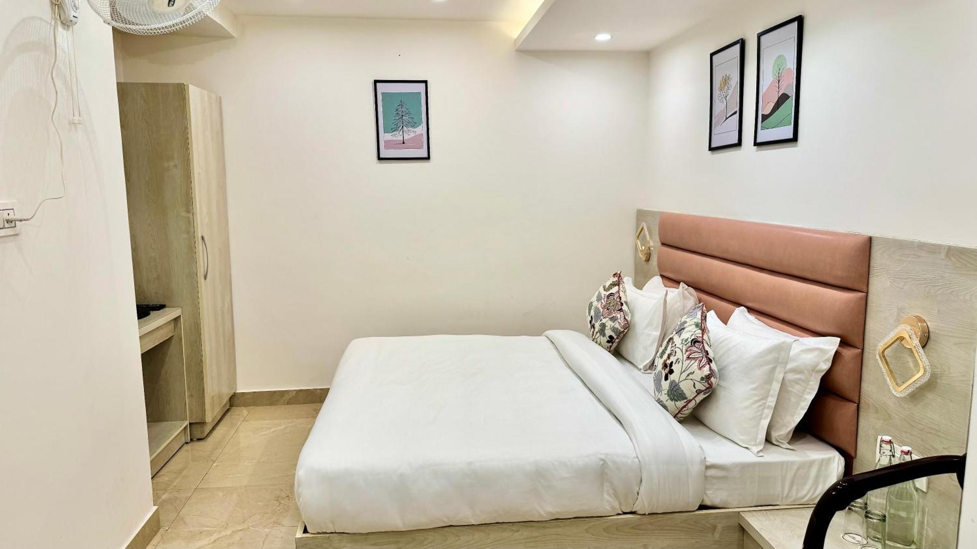 Hotel Pride Inn - 800 Mts From Mall Road Mussoorie Bagian luar foto
