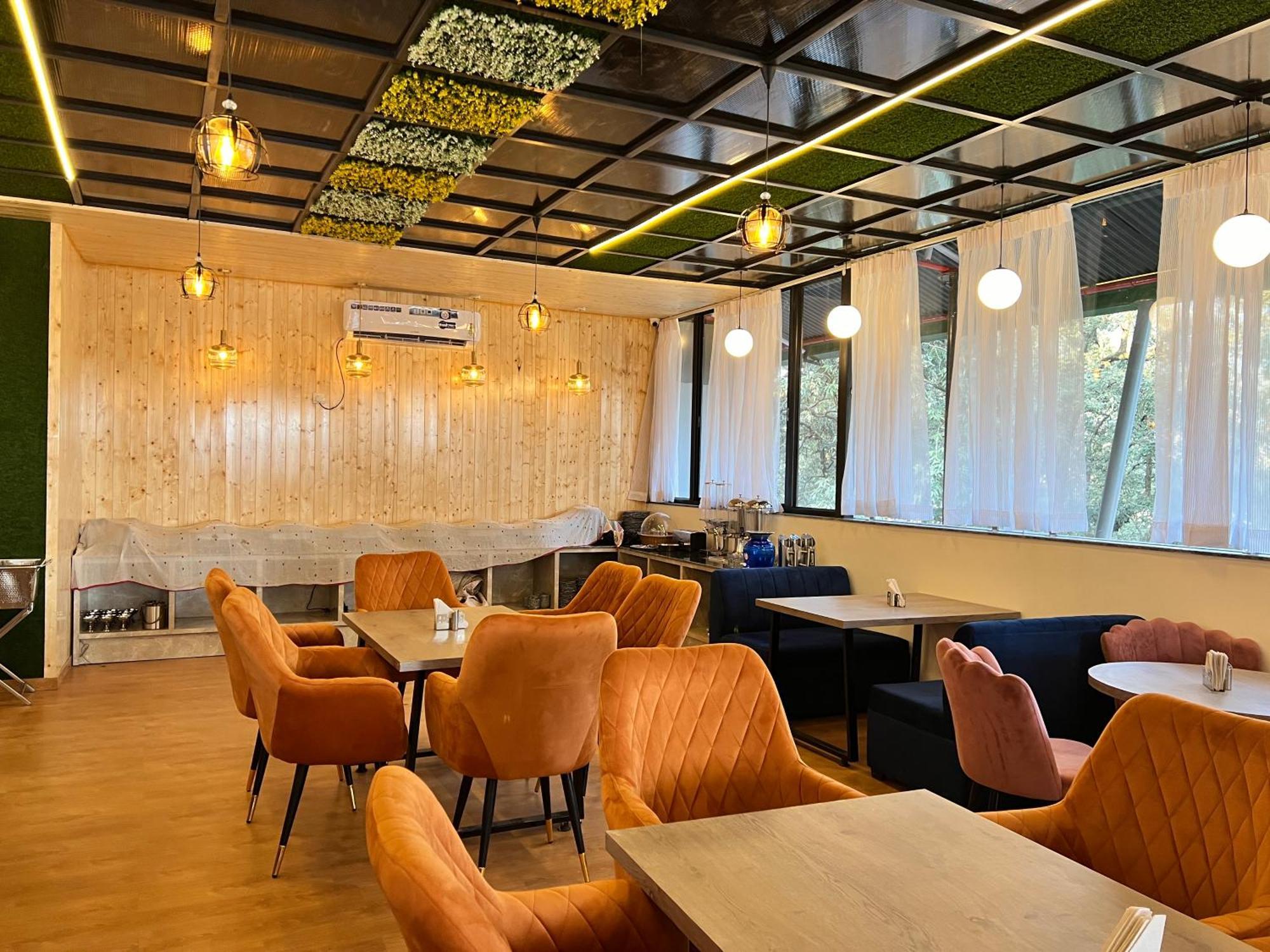 Hotel Pride Inn - 800 Mts From Mall Road Mussoorie Bagian luar foto