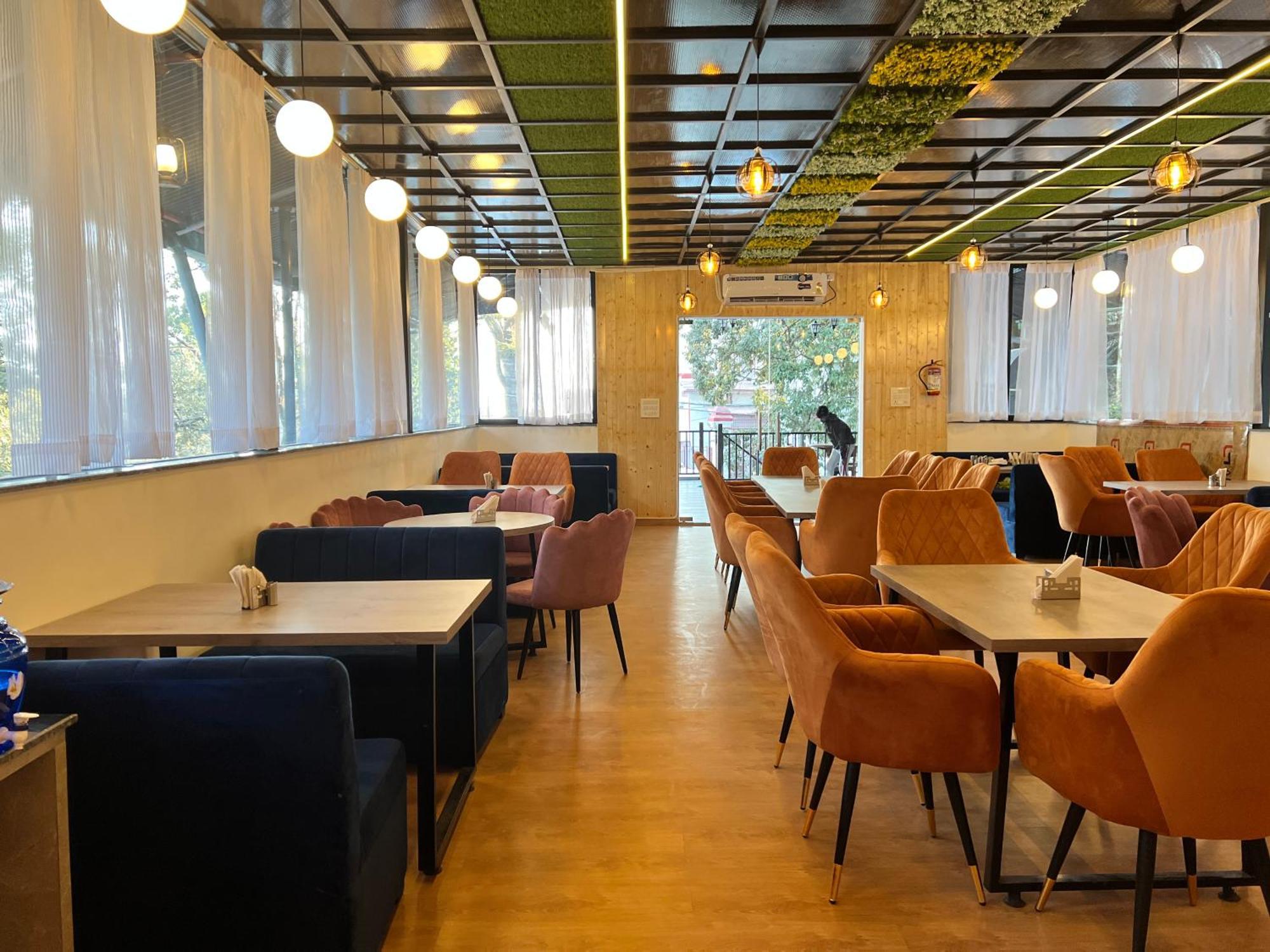 Hotel Pride Inn - 800 Mts From Mall Road Mussoorie Bagian luar foto